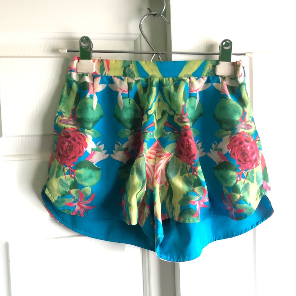 Lovers + Friends Floral short
